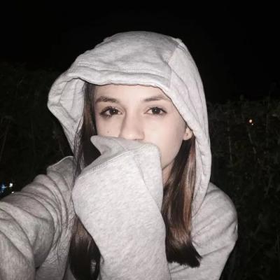 高冷欧美头像女生简单气质,这世间的温柔在等你
