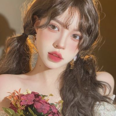 女生头像 花系少女 可爱女头像 爱自己是终生浪漫的开始。