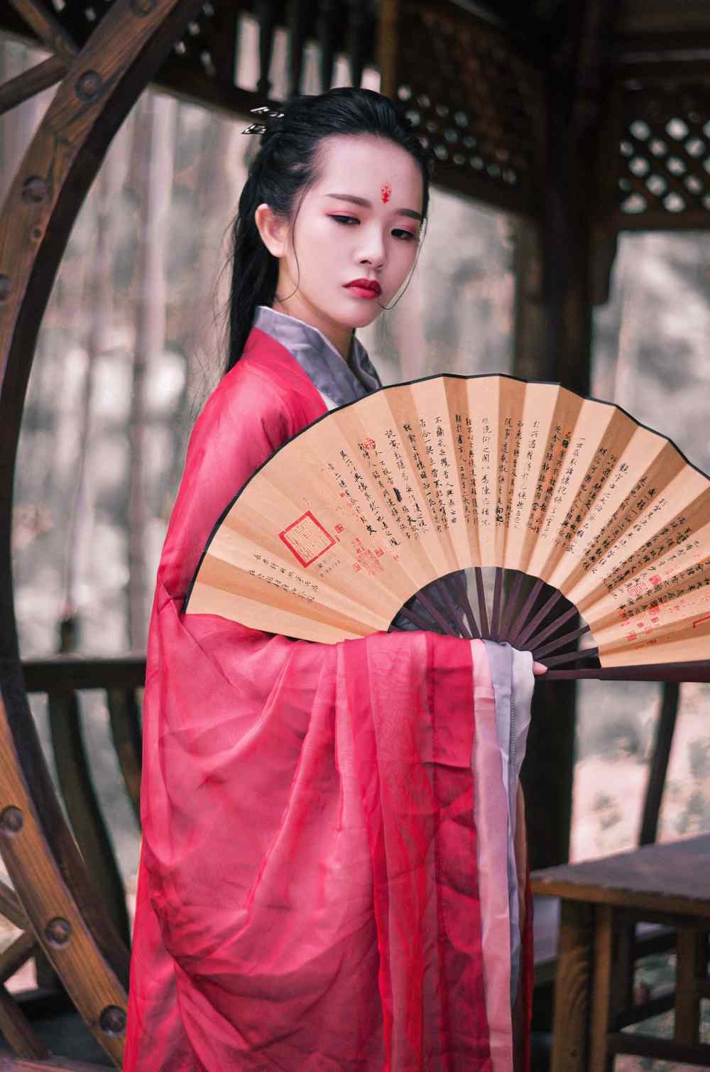 汉服 红颜