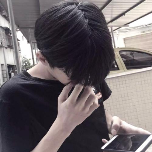 微信帅哥头像帅气潮流有个性,我们用这样的头像来彰显自己的个性