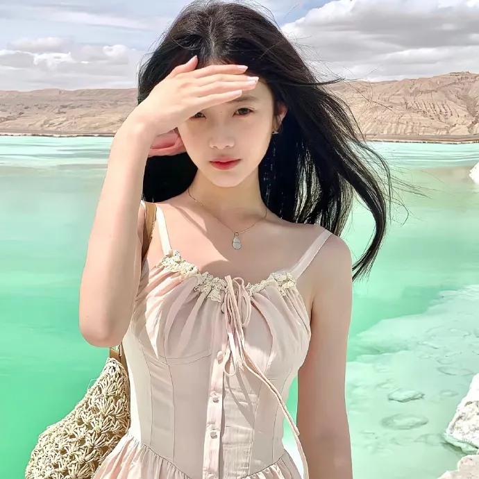 头像|不想换掉的𝙒𝙚𝘾𝙝𝙖𝙩头像