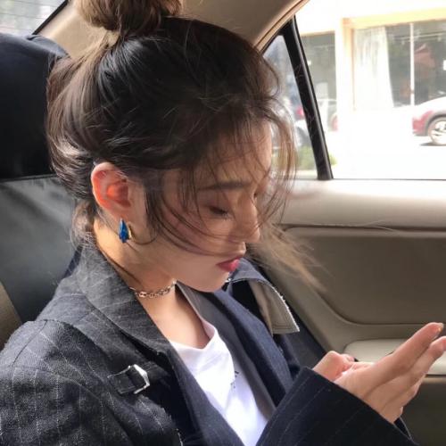 萌妹必备好看的网络美女图片微信头像高清真人
